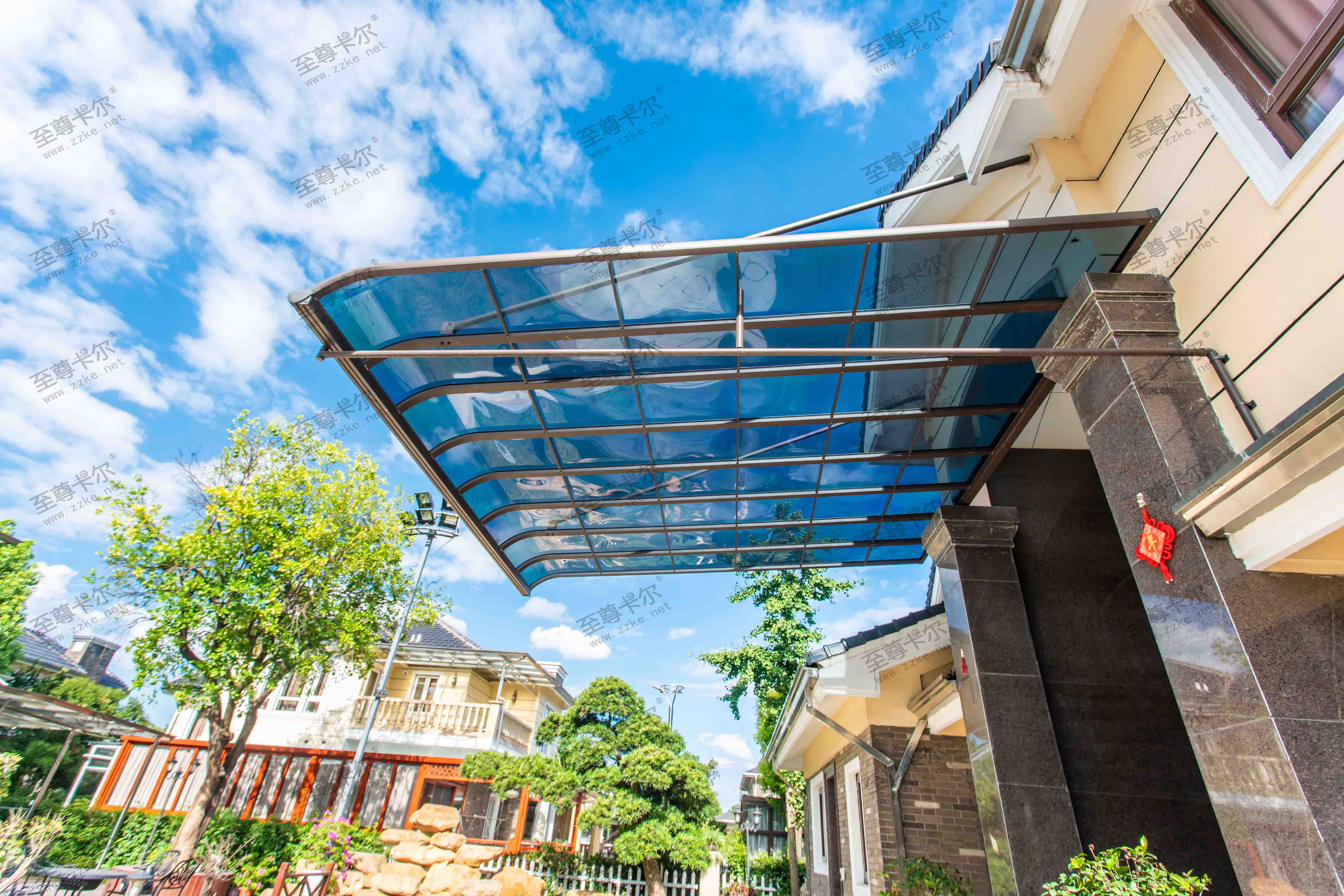 至尊卡爾遮陽(yáng)雨棚.jpg 至尊卡爾遮陽(yáng)雨棚.jpg