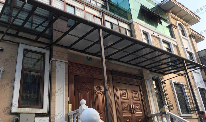 耐力板雨棚壽命多長.jpg 耐力板雨棚壽命多長.jpg