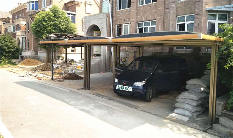 至尊卡爾，4強(qiáng)開(kāi)創(chuàng)行業(yè)先鋒