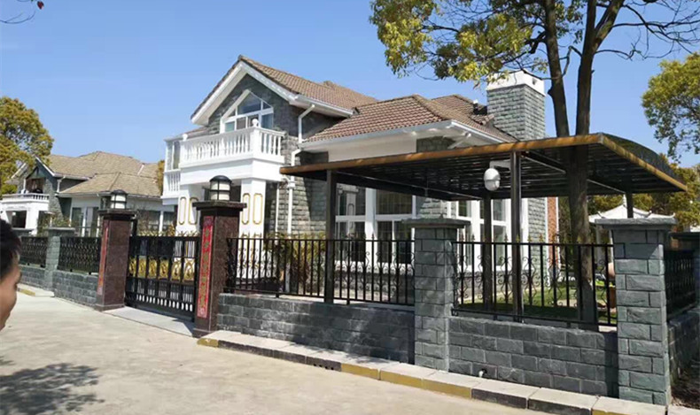 大家為什么都喜歡在自己的別墅內加蓋車棚