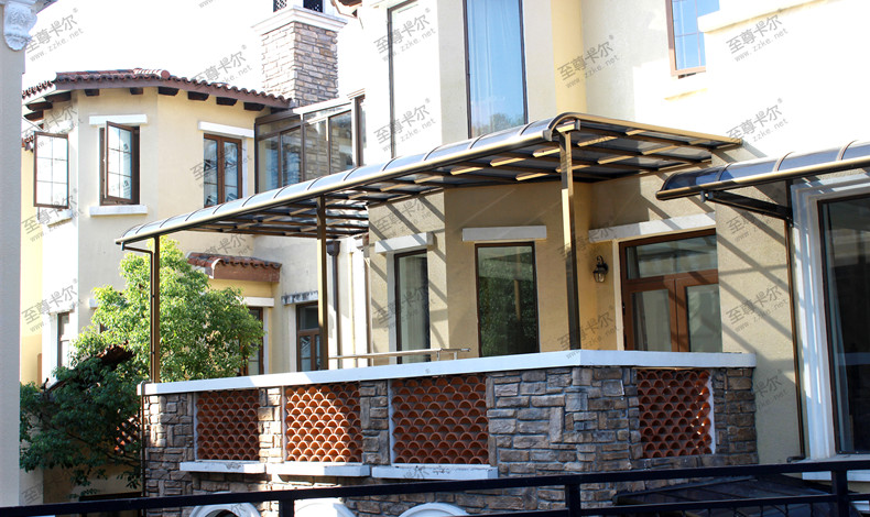 露臺(tái)遮陽棚選擇鋁合金雨棚，都有哪些優(yōu)勢(shì)呢？